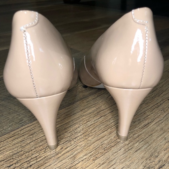 Walking Cradles Patent Leather Pointed Toe Formal Kitten Heel size 8N - Picture 2 of 8